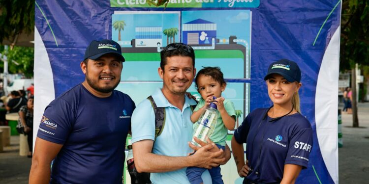 Se suma Aguakan a los festejos del 53 aniversario de Cancún, ciudad con gran futuro