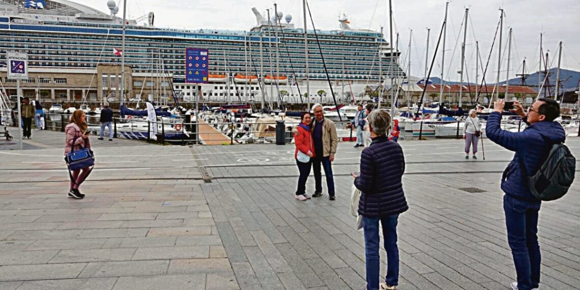 Un crucero, 56 nacionalidades