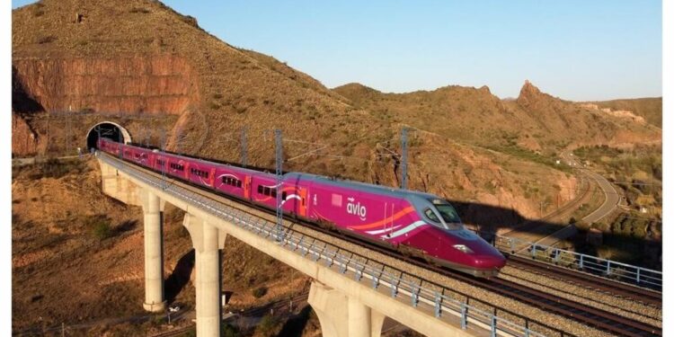 el primer AVLO saldrá el 1 de junio