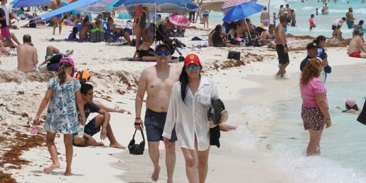 vacaciones de Semana Santa pegan al bolsillo, esto cuestan viajes