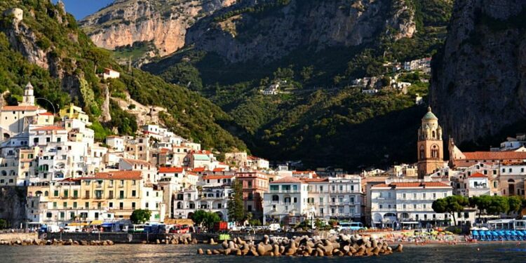 11 pueblos que visitar en la Costa Amalfitana