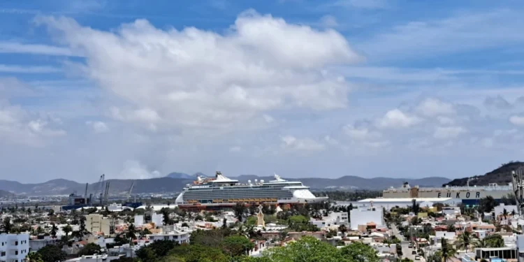 224, 508 cruceristas arribaron a Mazatlán de enero a abril | Turismo | Noticias | TVP