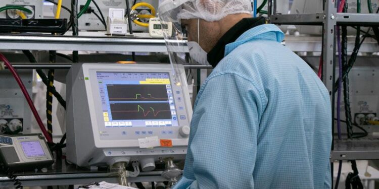 31 meses de crecimiento en empleo, pero los trabajadores pierden contra la inflación