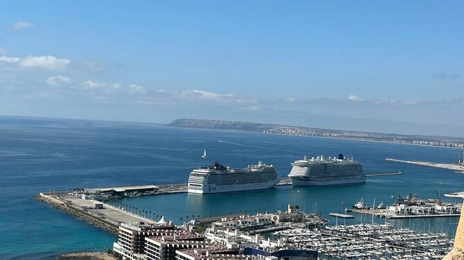 Alicante recibe 10.000 turistas de cruceros esta semana | ALICANTE PRESS