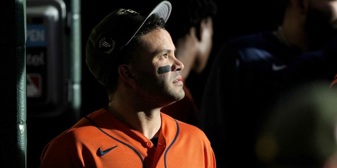Altuve vuelve y Astros derrotan 5-1 a Atléticos