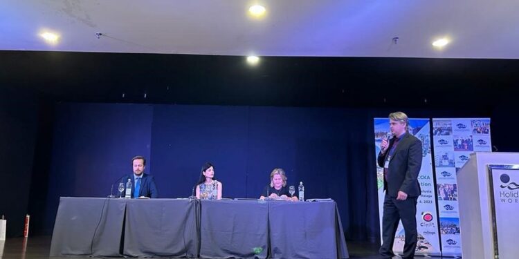 Andalucía recibe a un centenar de agentes de viajes checos en la asamblea de Accka que se celebra en Málaga