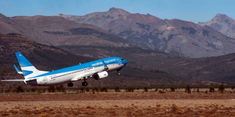 Nuevos vuelos de Aerolneas Argentinas