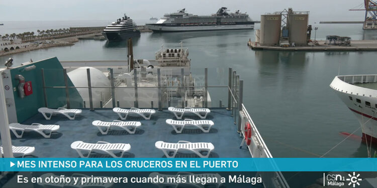 Cinco cruceros con siete mil pasajeros coinciden en el puerto de Málaga