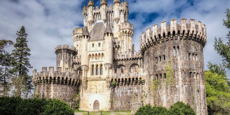 Cómo esta fantasía neogótica se ha convertido en un must del País Vasco