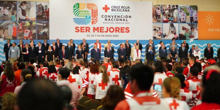 Convenciones, clave para mantener actividad turística todo el año: Velarde