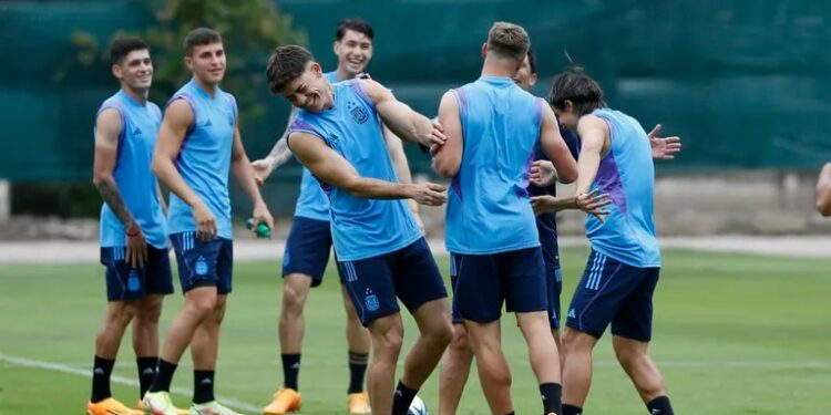 Copa del Mundo Sub 20: visas en tiempo récord, maquillajes en los estadios, inversión provincial y (mucho) talento ausente