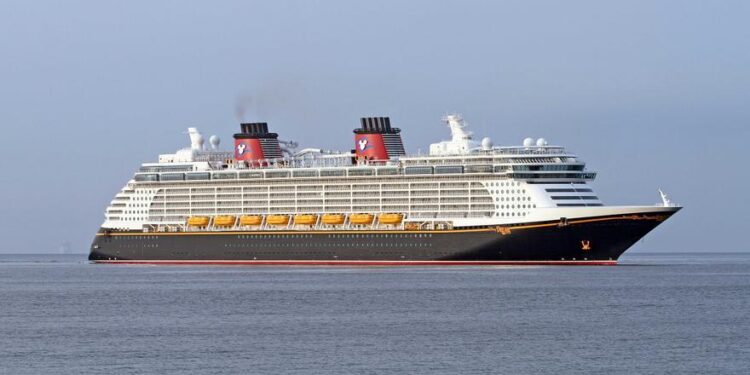 Cruceros en Mallorca | El crucero 'Disney Dream' llega por primera vez a Palma