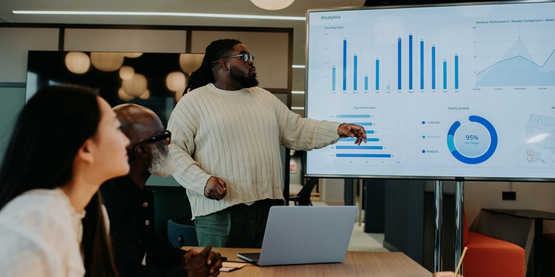 Decisiones basadas en datos: el secreto de éxito de las organizaciones de marketing de destinos (DMOs)
