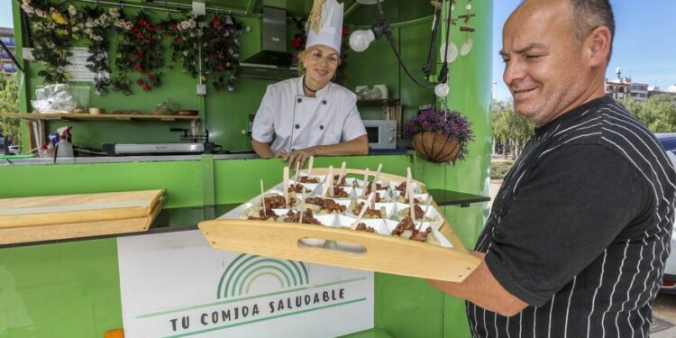Del filete in vitro a burgers de dátil: los alimentos vegetales plantan cara en Elche