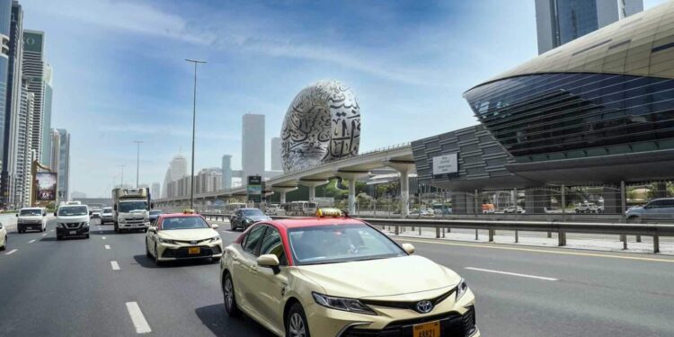 Dubai registra más de 27 millones de viajes en taxi en el primer trimestre de...