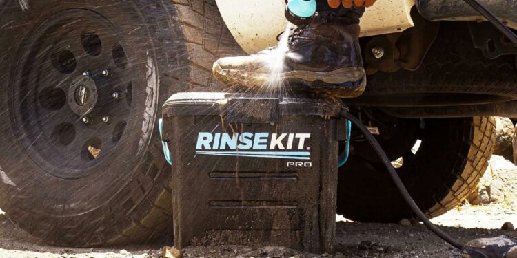 Duchas portátiles para llevar de camping o viaje en furgoneta -- Tecnología -- Autobild.es