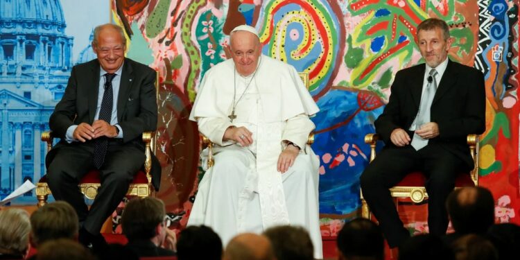 El Papa Francisco confirmó su intención de visitar el año que viene la Argentina: “Vamos a ver si se puede”