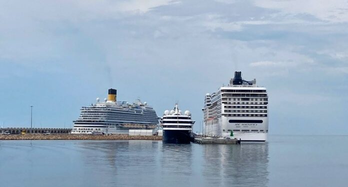 El Port de Tarragona recibe una escala triple de cruceros
