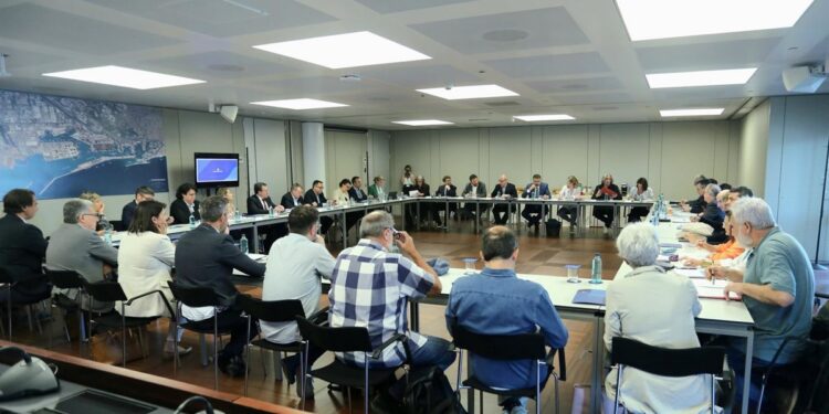 El Puerto de Barcelona avisa que limitar cruceros implica "indemnizaciones importantes"