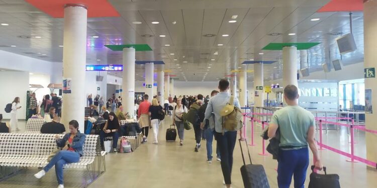 El aeropuerto de Castellón activa otra ruta para la temporada de verano