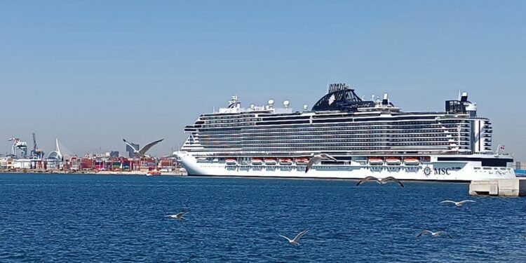 El crucero MSC Seashore hace su primera escala en el Puerto de València – Valenciaport