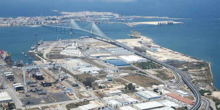 Vista aérea del Puerto de Cádiz. - Europa Press