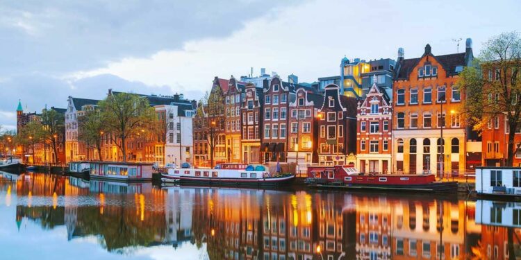 Estos son los destinos a los que no deberíais viajar en 2023