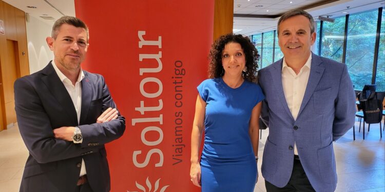 Inclusive Collection by World Hyatt Hotels y Soltour presentan sus novedades para 2023 a los agentes de viajes de la Comunidad Valenciana