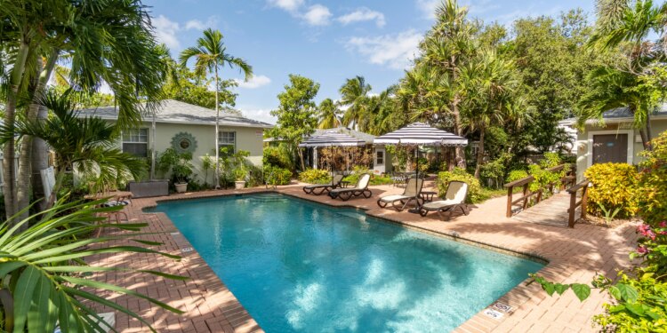 Image of an accessible home in Florida with a pool and terrace