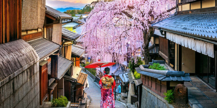 Japón elimina todas las restricciones de entrada al país por COVID-19