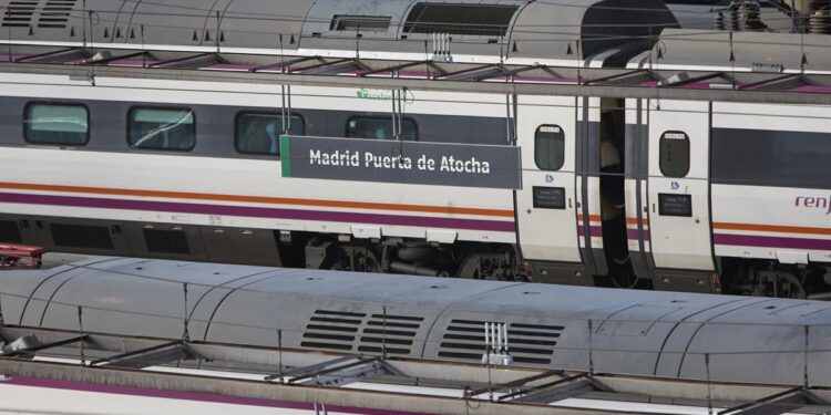 Los Avant que enlazan Madrid con Ciudad Real y Puertollano y Toledo tendrán modificaciones en horario por obras de Adif