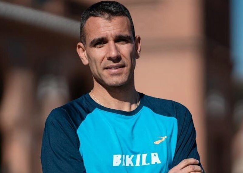 Luis Miguel Sánchez Blanco, campeón de España de medio maratón con el Bikila