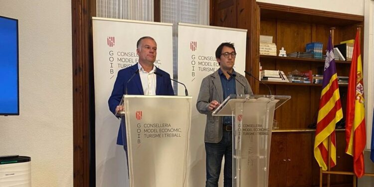 Negueruela: "La temporada turística está prácticamente en niveles de verano"