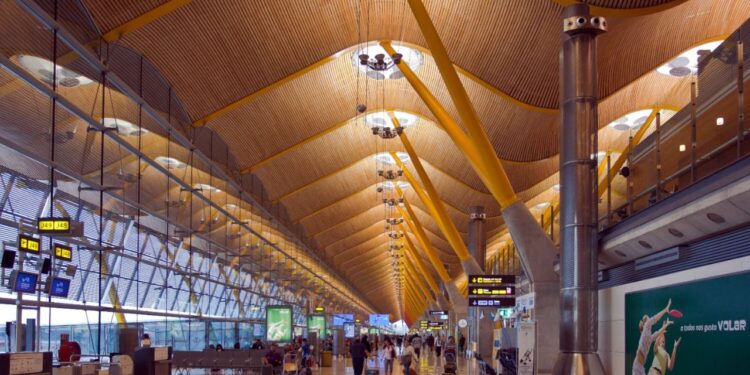 Planificando las vacaciones de verano y cómo ahorrar en los viajes en avión