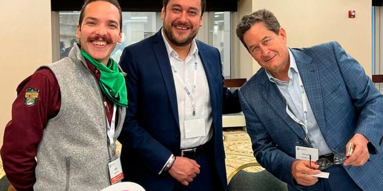 Promocionan atractivos turísticos de Chihuahua en Chicago