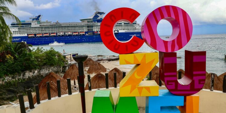 Quintana Roo fortalece su liderazgo turístico en cruceros