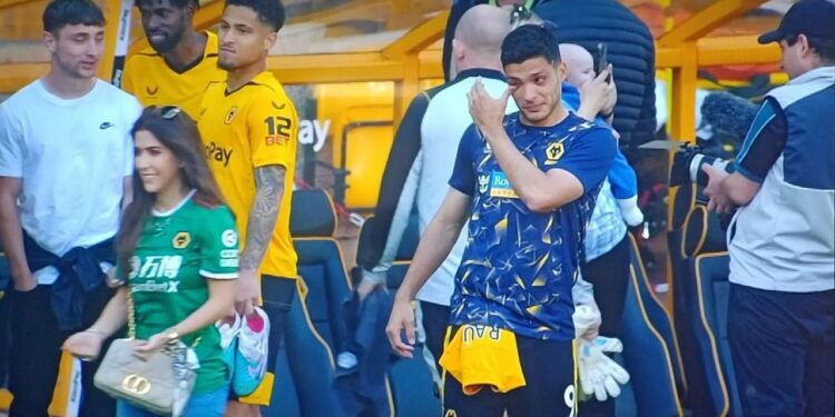 Raúl Jiménez se despide de los Wolves entre lágrimas; estos serían los posibles destinos del mexicano