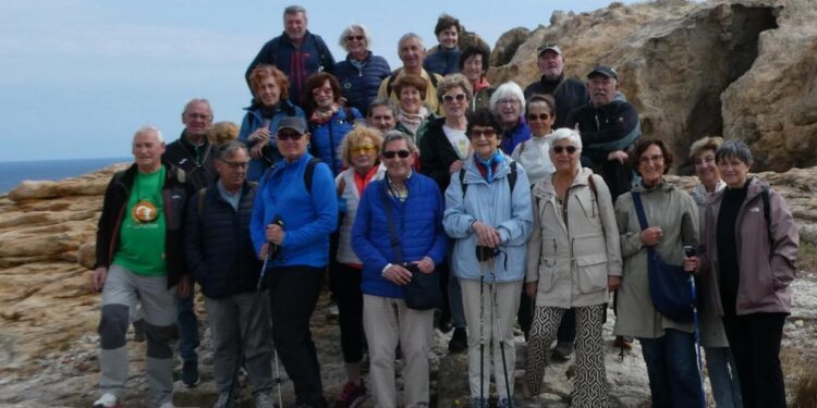 Socios del Club Vasco de Camping recorrieron desde Girona las principales localidades de la Costa Brava