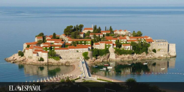 Un viaje para descubrir sus majestuosos montes y sus inesperadas playas: Montenegro