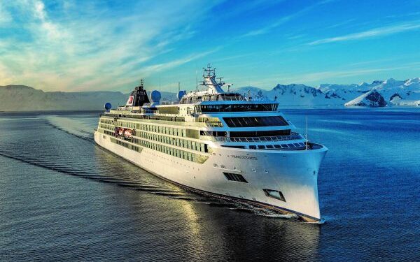 Viking lanza tres nuevos viajes en el Ártico