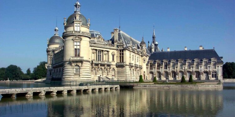 Vive un cuento de hadas en Francia: castillos, viñedos y pueblos