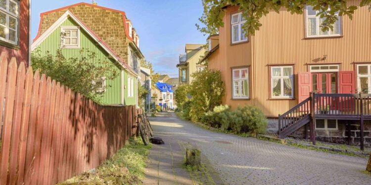 casas de colores en reikiavik
