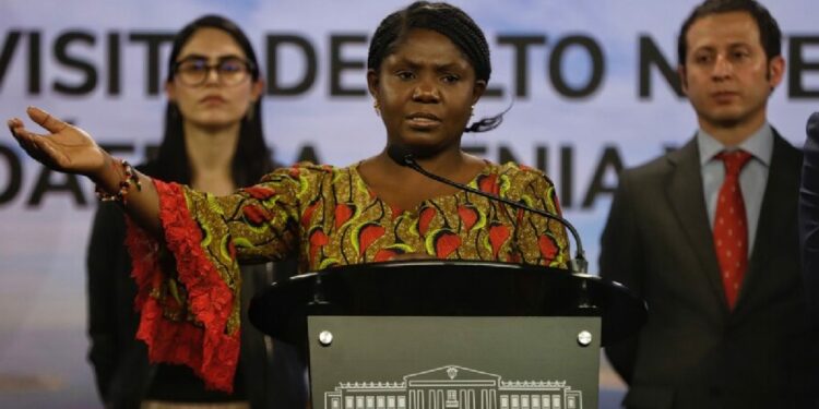 ¿Qué dijo la vicepresidente Francia Márquez sobre las críticas a su viaje a África?