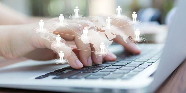 usos-internet | Día mundial del internet: 5 formas para aprovechar tu servicio | CHEKA