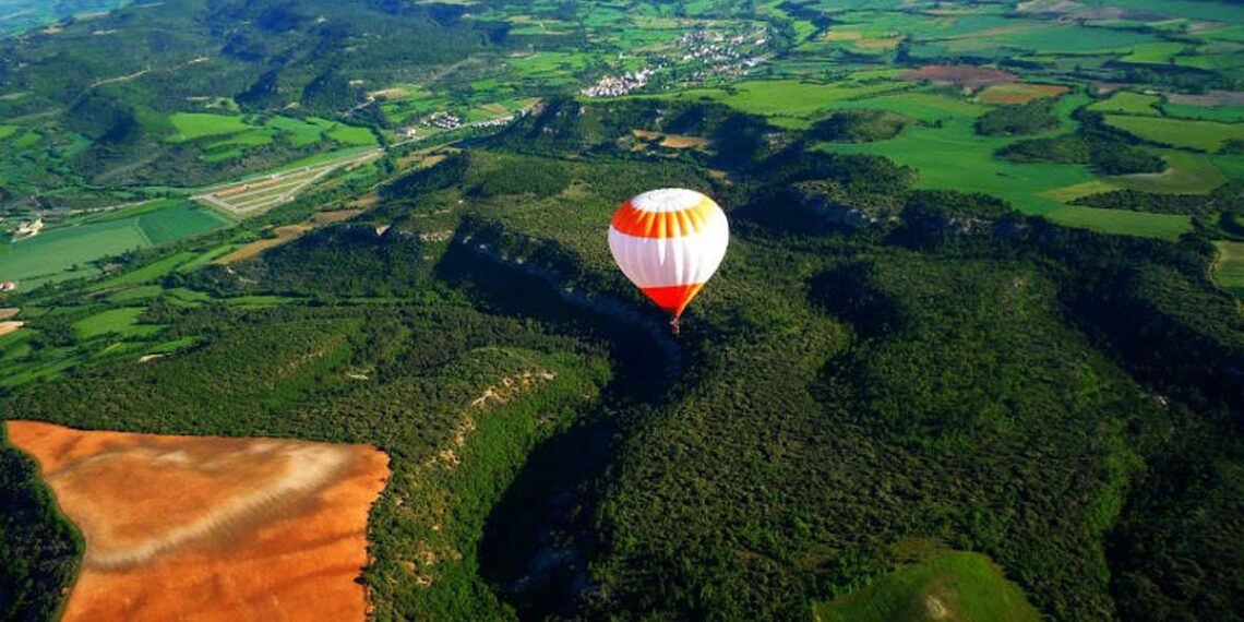 volar en globo en Las Merindades