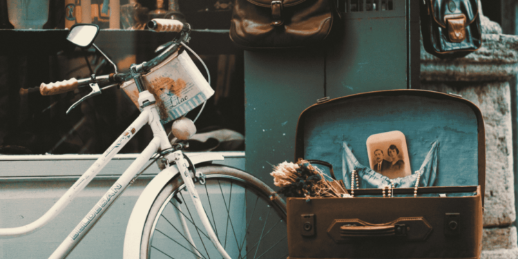 ¿Cómo puedo llevar mi bicicleta en el avión de Volaris?