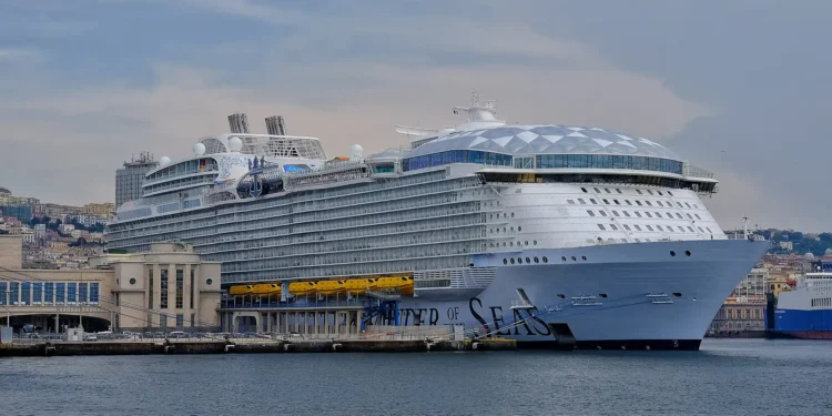 ¿Cuál es el crucero más grande del mundo? — Conocedores.com