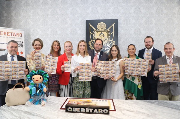 La Secretaría de Turismo de Querétaro y la Lotería Nacional, develaron el billete conmemorativo que hace alusión al Garbanzo Amarillo, platillo tradicional del estado