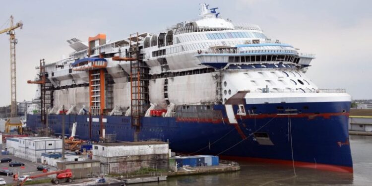 Cambios en disponibilidad de diques obligan a cancelar planes de Celebrity Cruises