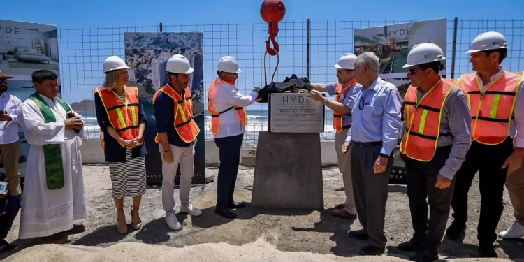 Colocan la primera piedra de hotel Hyde en Mazatlán